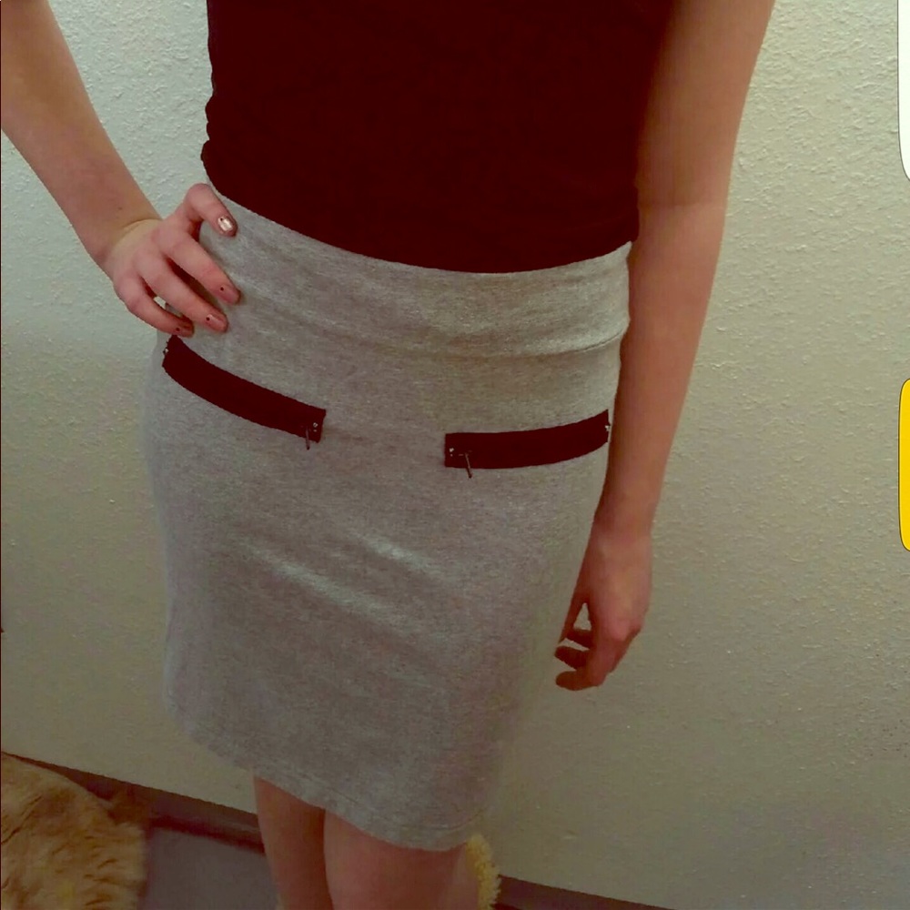 VS PINK skirt